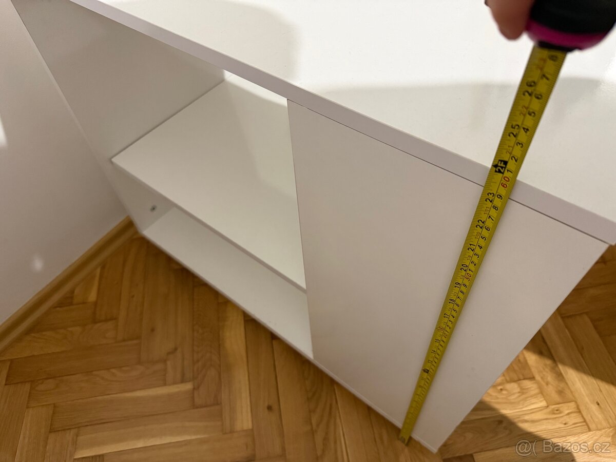 Odkládací stolek na kolečkách - 4