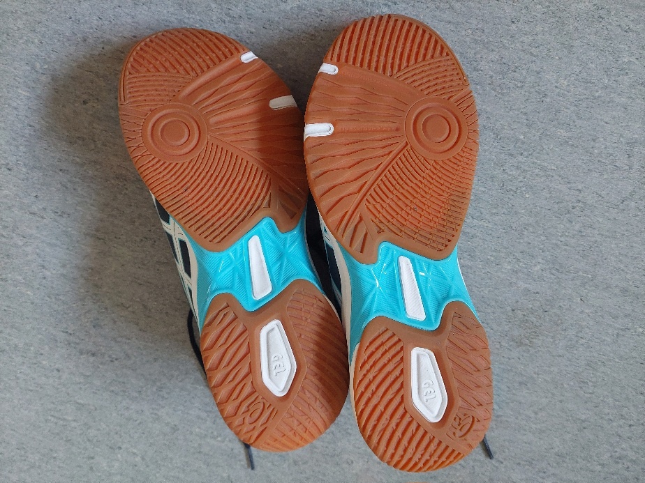 Chlapecké/pánské sálovky Asics 42.5 - 4