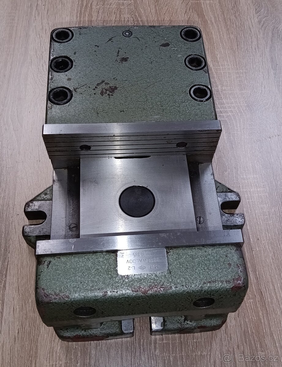 Strojní svěrák 185 mm - 4