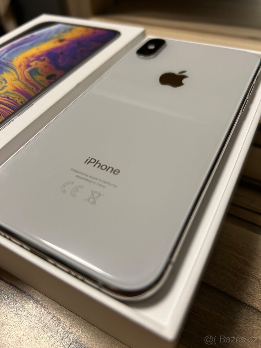iPhone Xs 64 GB - 4