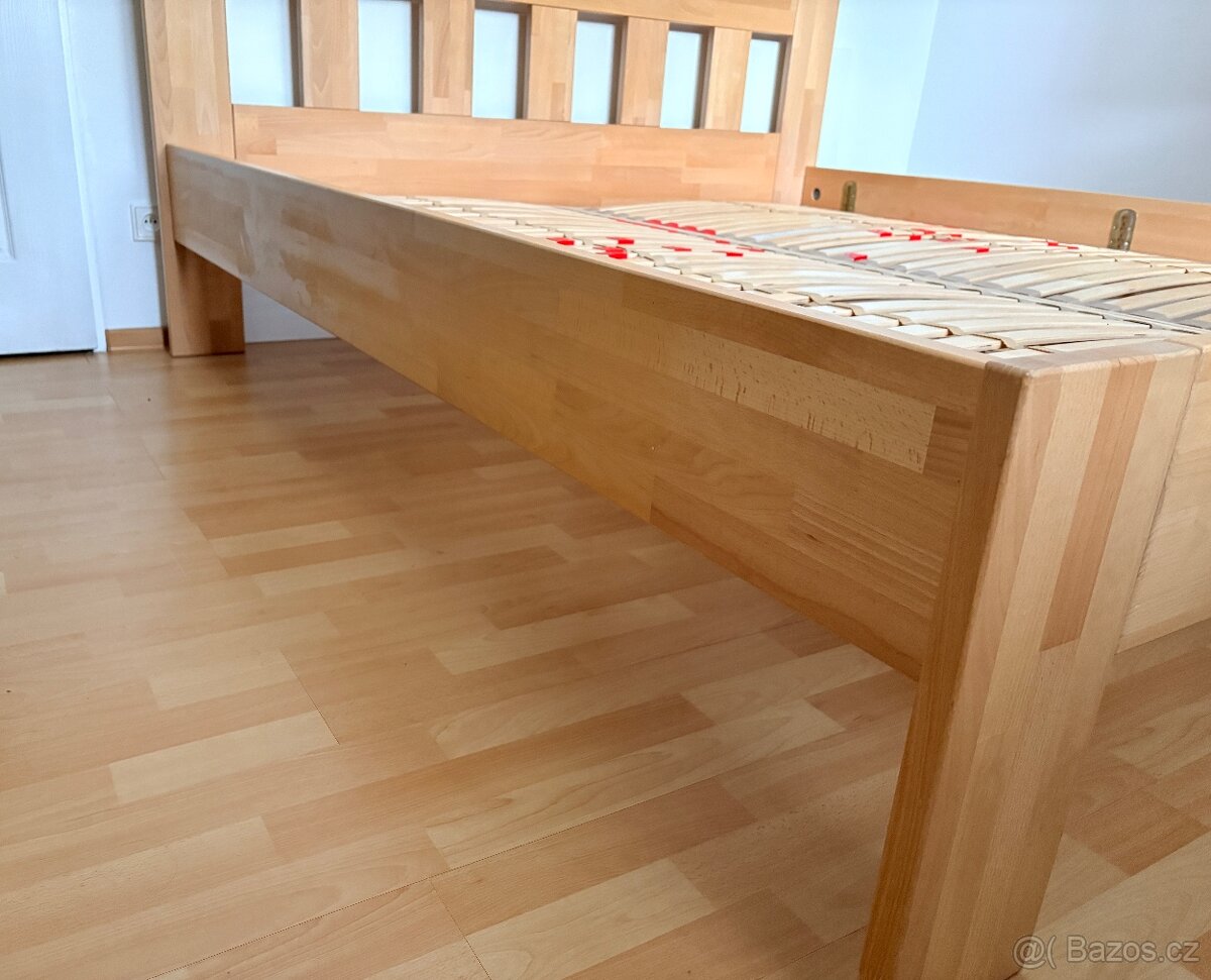 Dřevěná manželská postel 180x200 - 4