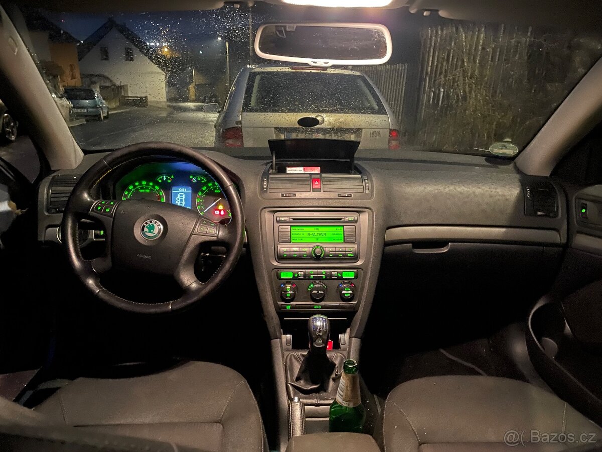 Prodám Škoda Octavie 2 /2.0tdi - 4