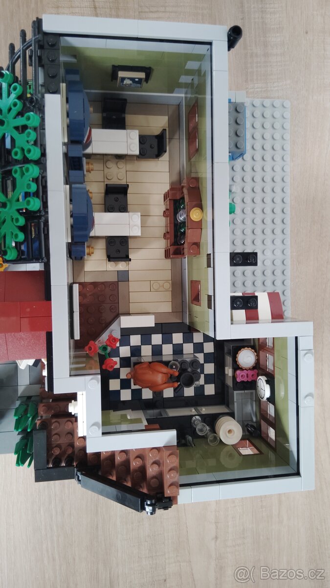 Prodám LEGO Creator Expert 10243 Parisian Restaurant - 4