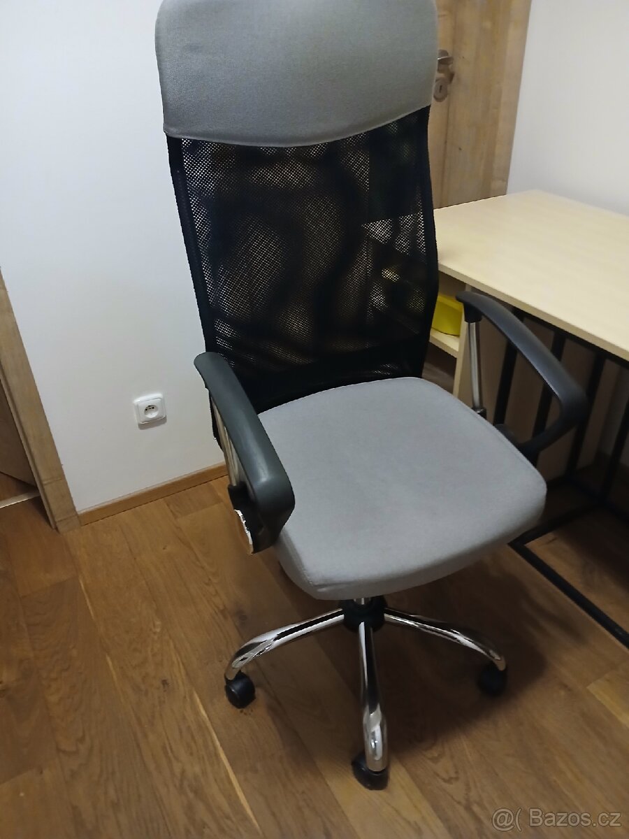 Psací stůl + zdarma kancelářská židle - 4