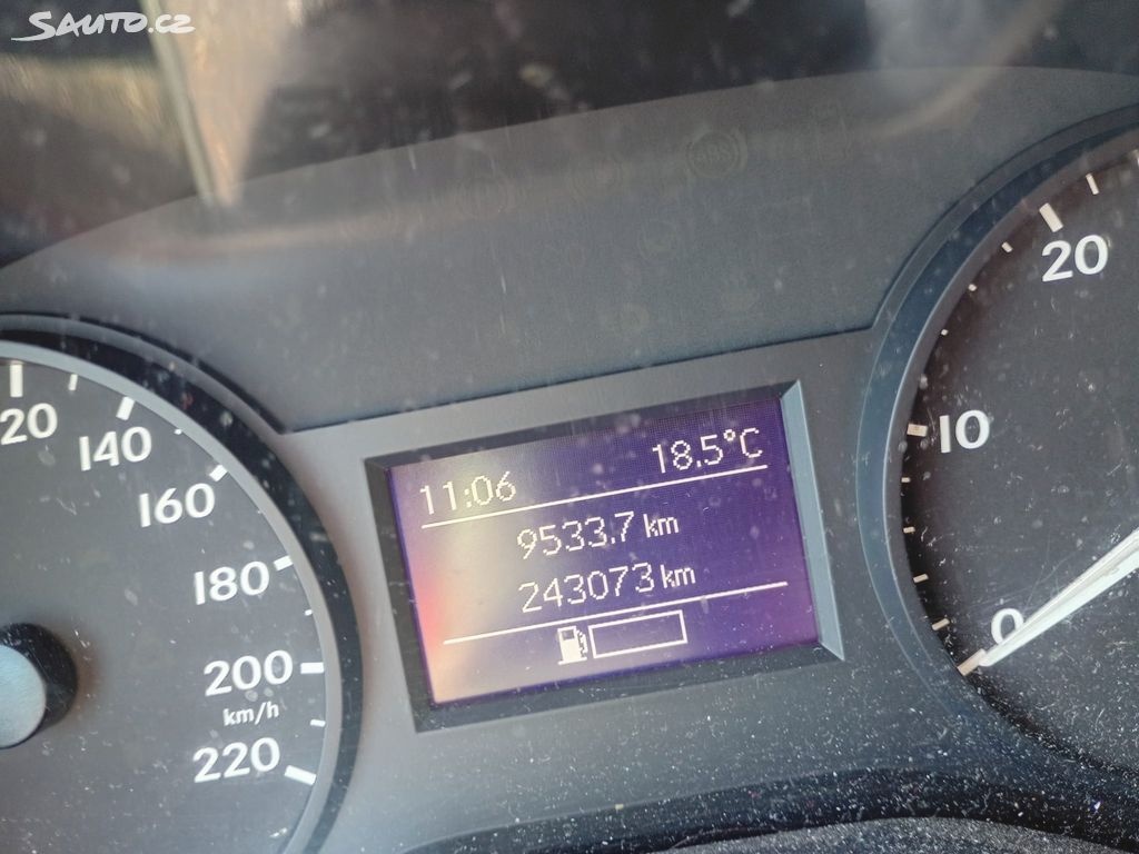 Mercedes-Benz Vito - 4