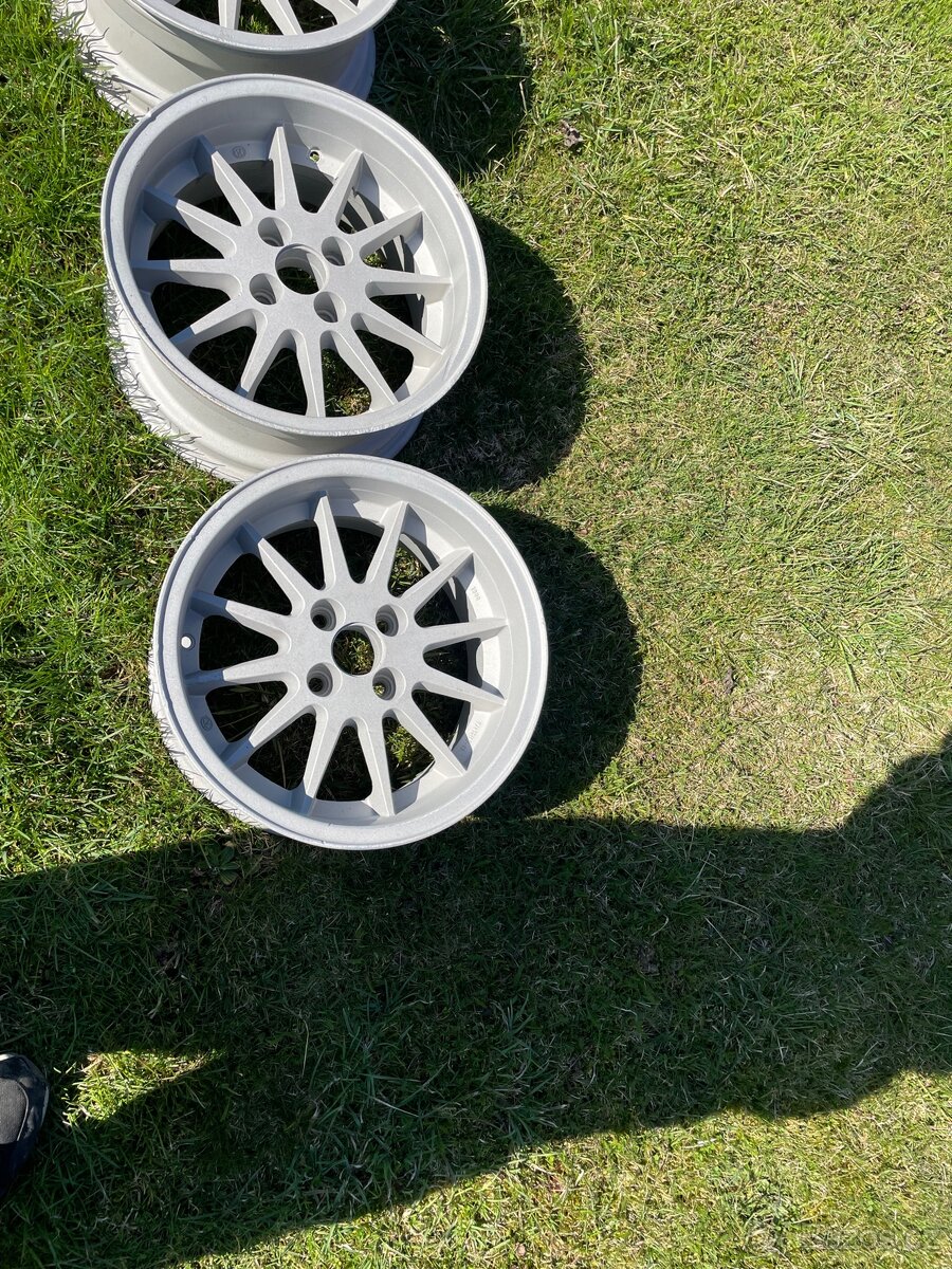 Mim 1900 r15 4x100 - 4