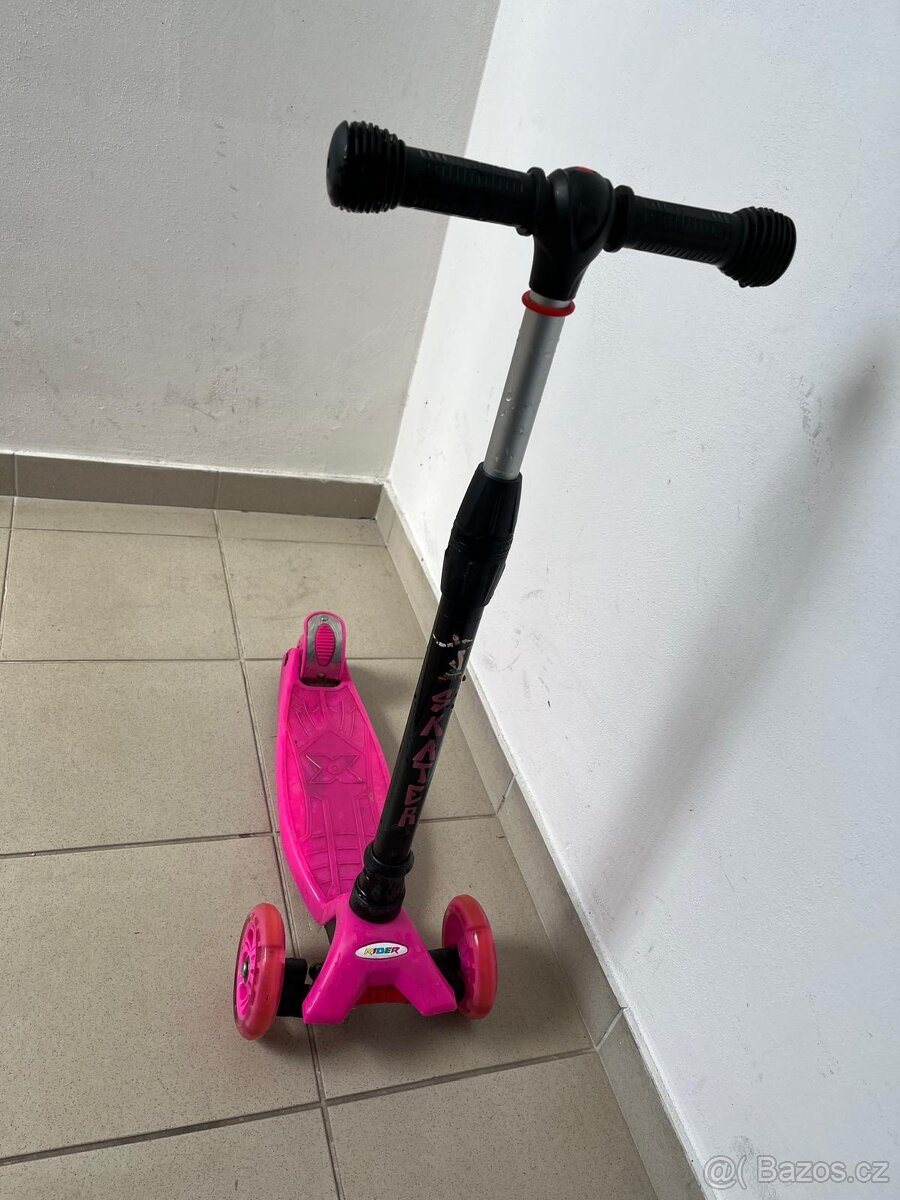 Detska kolobezka Rider (svitici kola) pro vek 3-6 let - 4