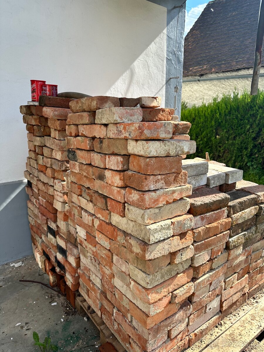 Staré očištěné cihly - 4