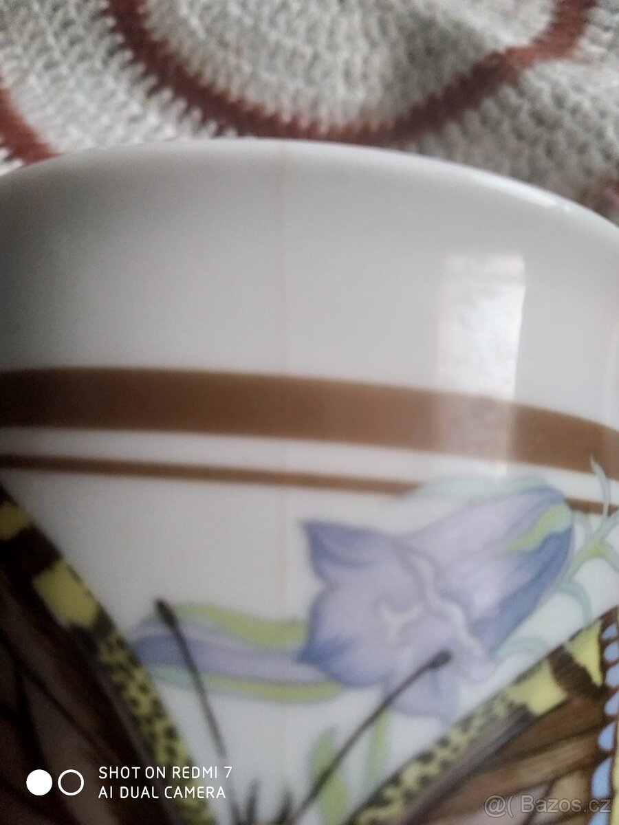 3 sběratelské hrnečky - 4