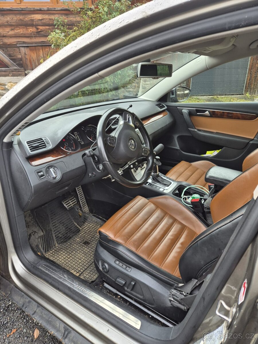VW Passat Variant Alltrack kombi - 4