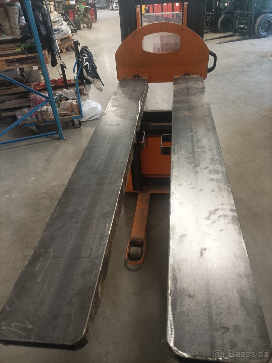 Prodloužení vidlic na ručně vedený vozík - 4