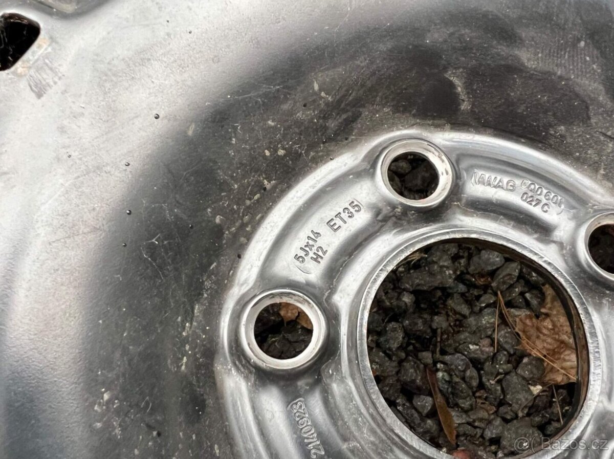 188. disk rozteč 5x100 mm + pneu 185/65 r14 Fabia - 4