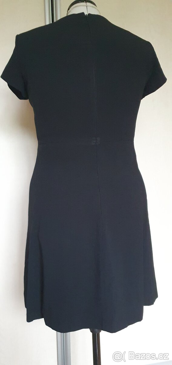 Massimo Dutti malé černé šaty vel 42 - 4