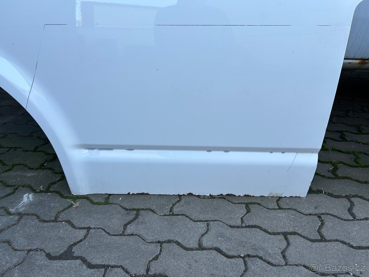 Přední dveře VW TRANSPORTÉR T5.1 - 4