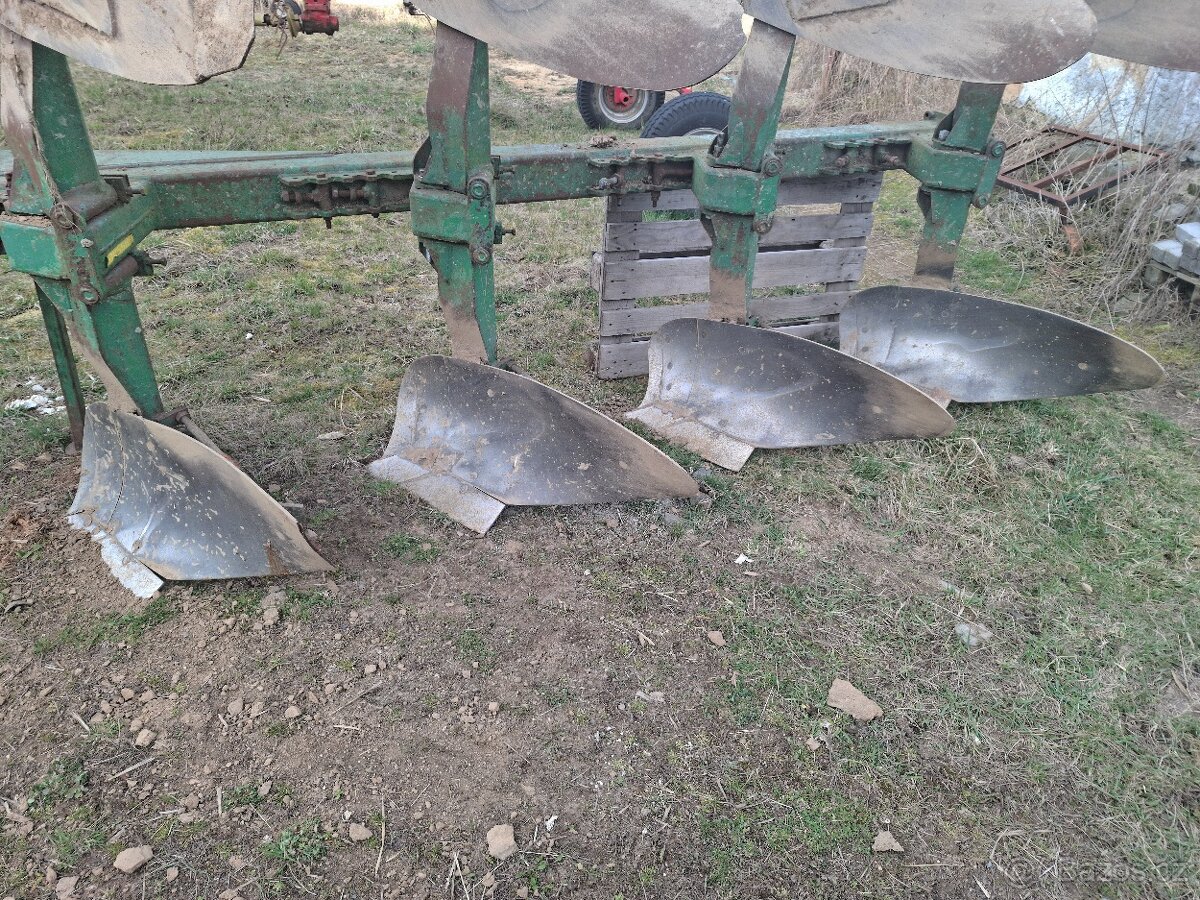 Pluh čtverák obracák Eberhardt - 4