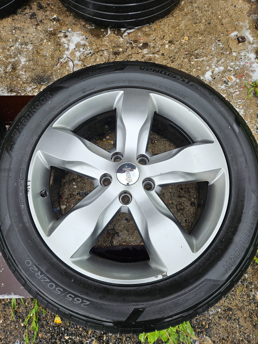 Kola jeep grand cherokee - 4