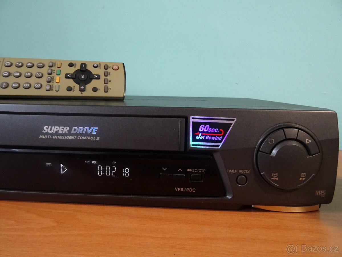 VHS videorekordér - Panasonic NV-FJ612 - HiFi Stereo - 4