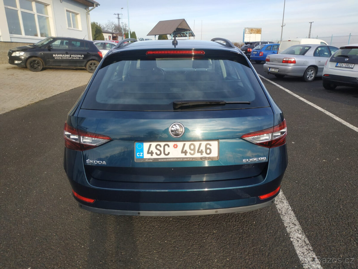 Škoda Superb combi 2,0 TDi - 4