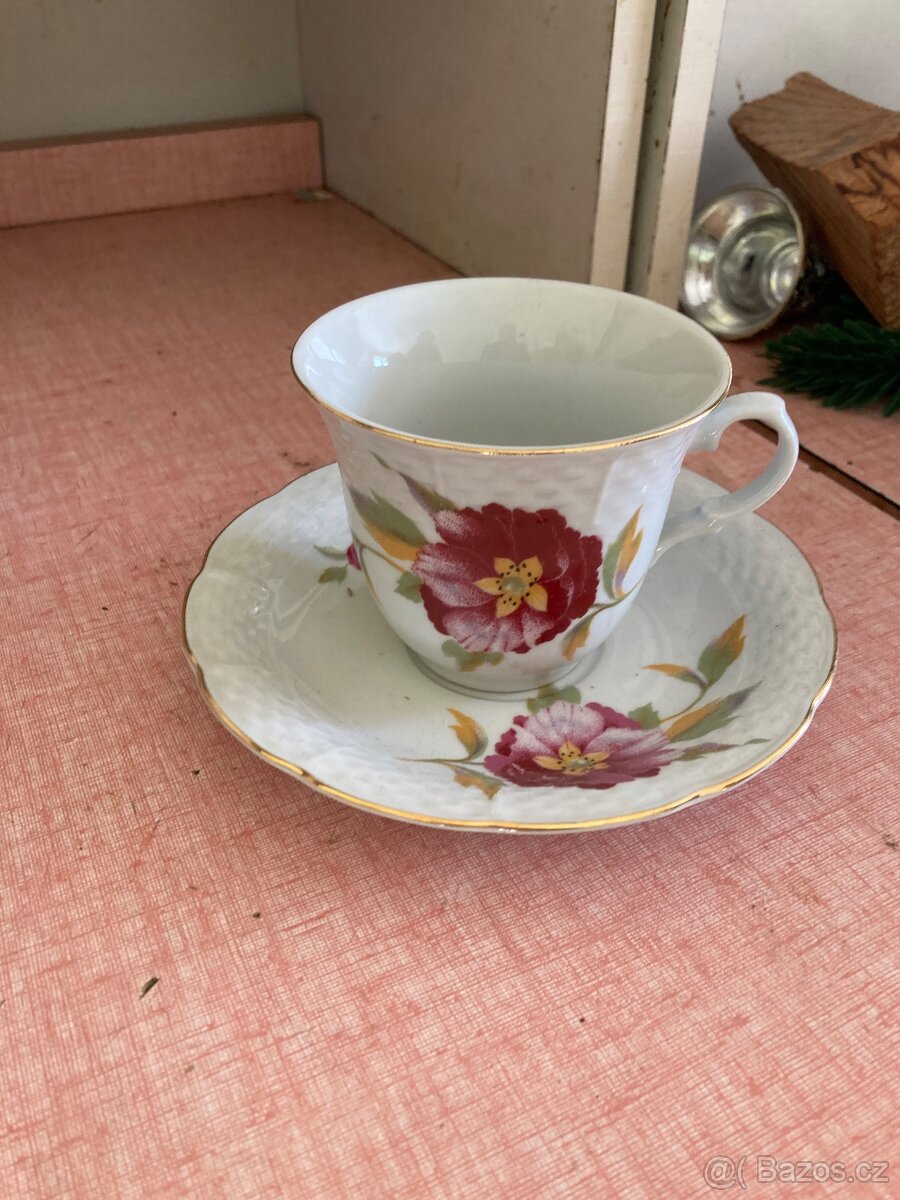 Starý porcelánový servis - 4