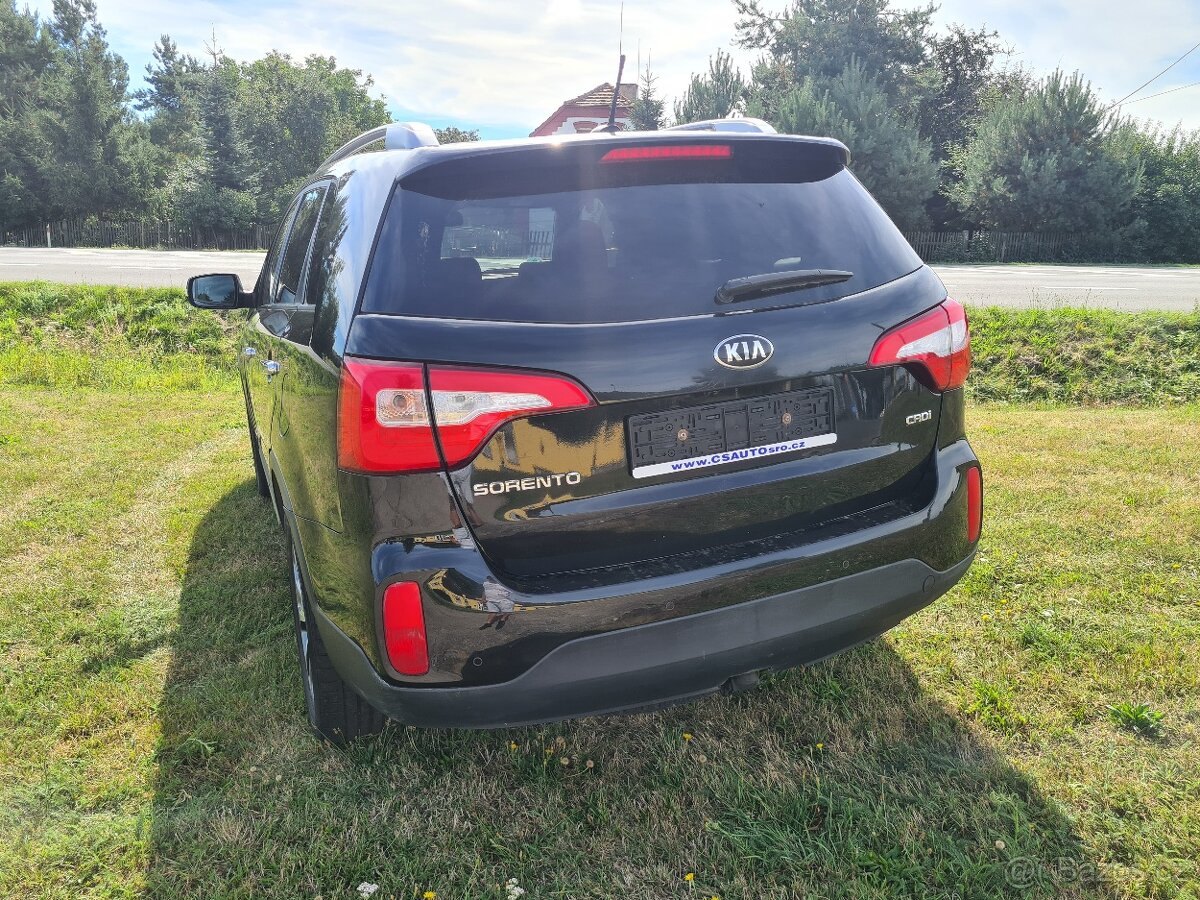 Kia Sorento - 4