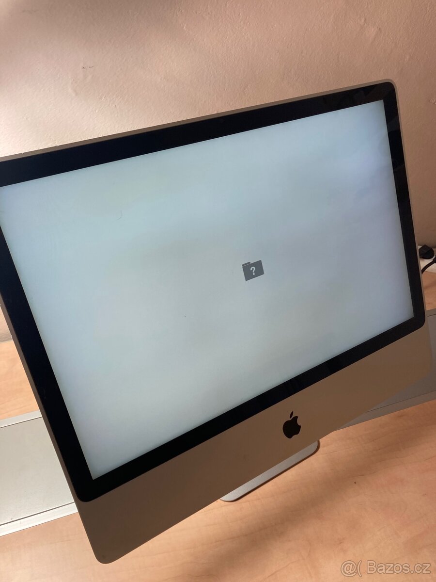 Apple IMac 24 model: A1225, Na opravu/N.D - 4