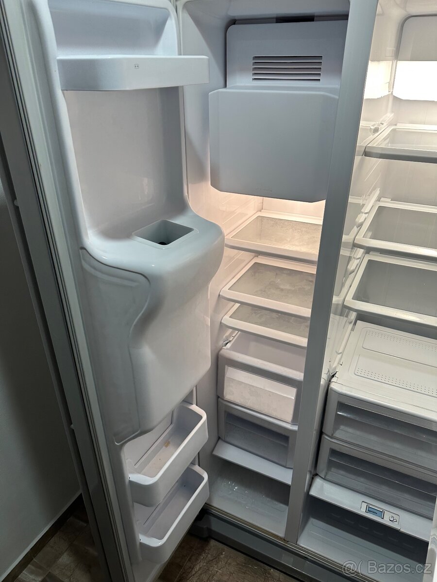 Americká lednice Samsung - 4