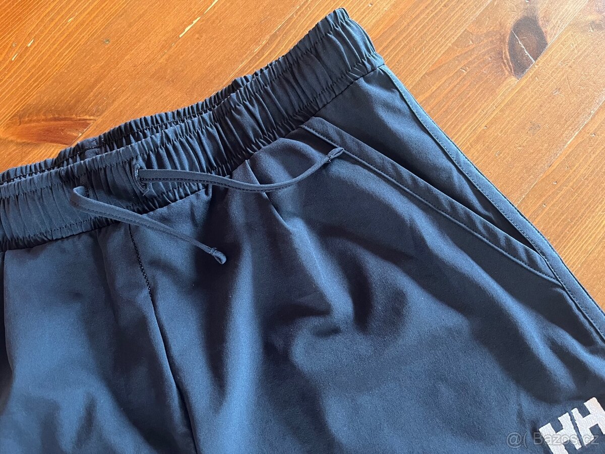 Juniorské kraťasy / šortky Helly Hansen, vel. 152 - 4