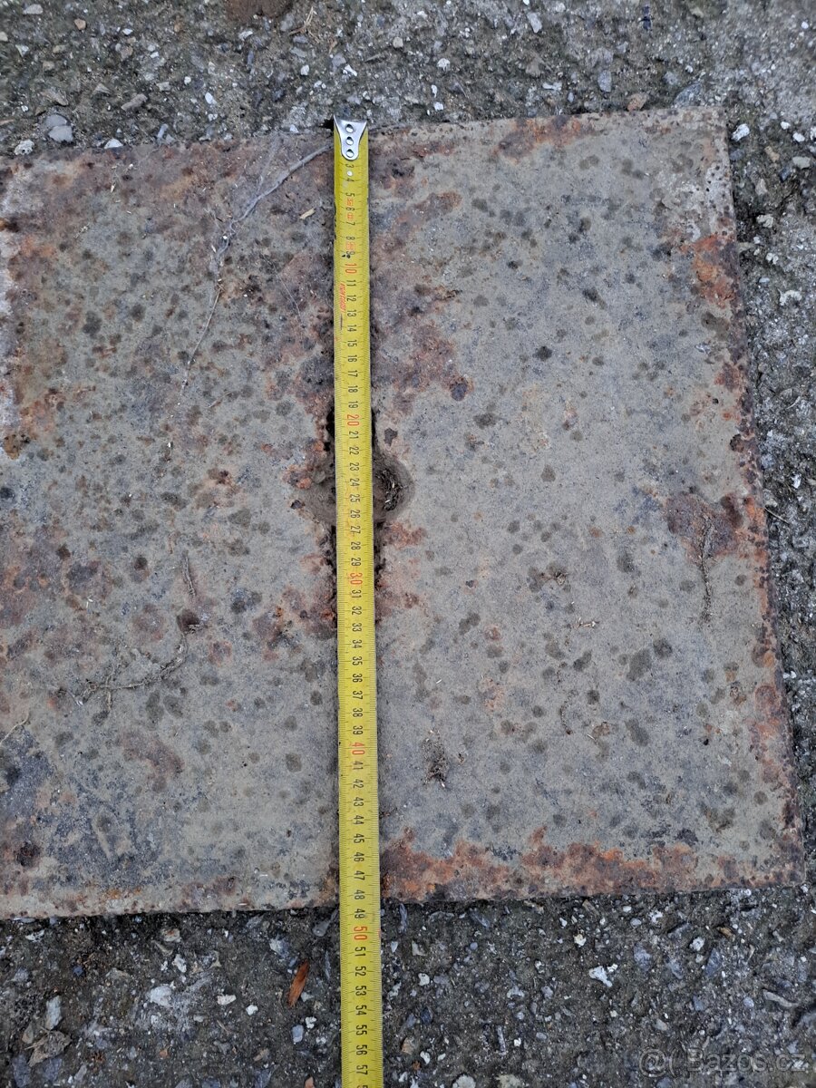 Litinový poklop s rámečkem - 4