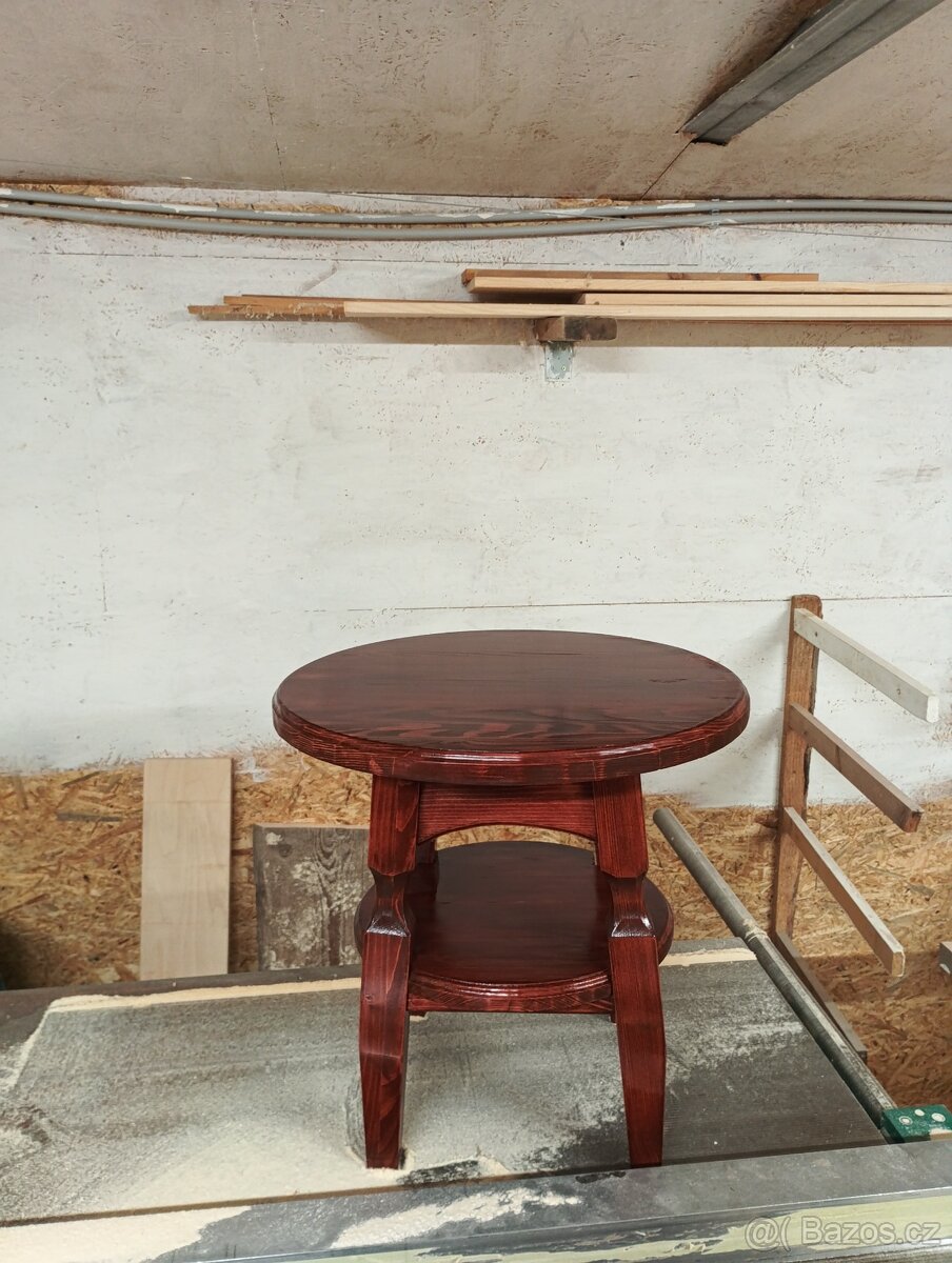 Konferenční stolek - 4