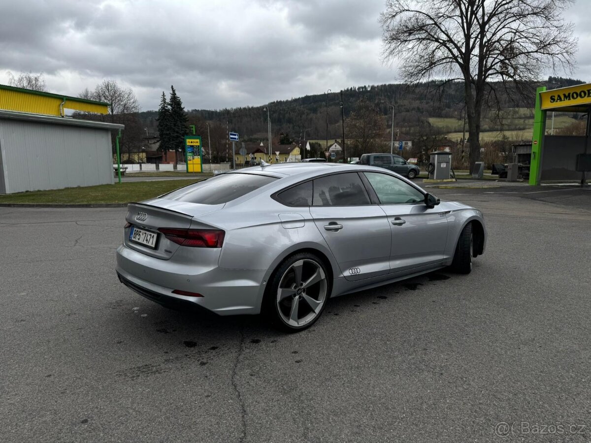 AUDI A5 quattro - 4