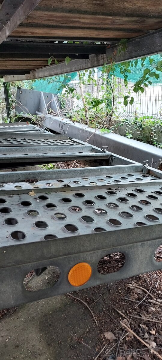 Ocelový podstavec pod reklamy - 4