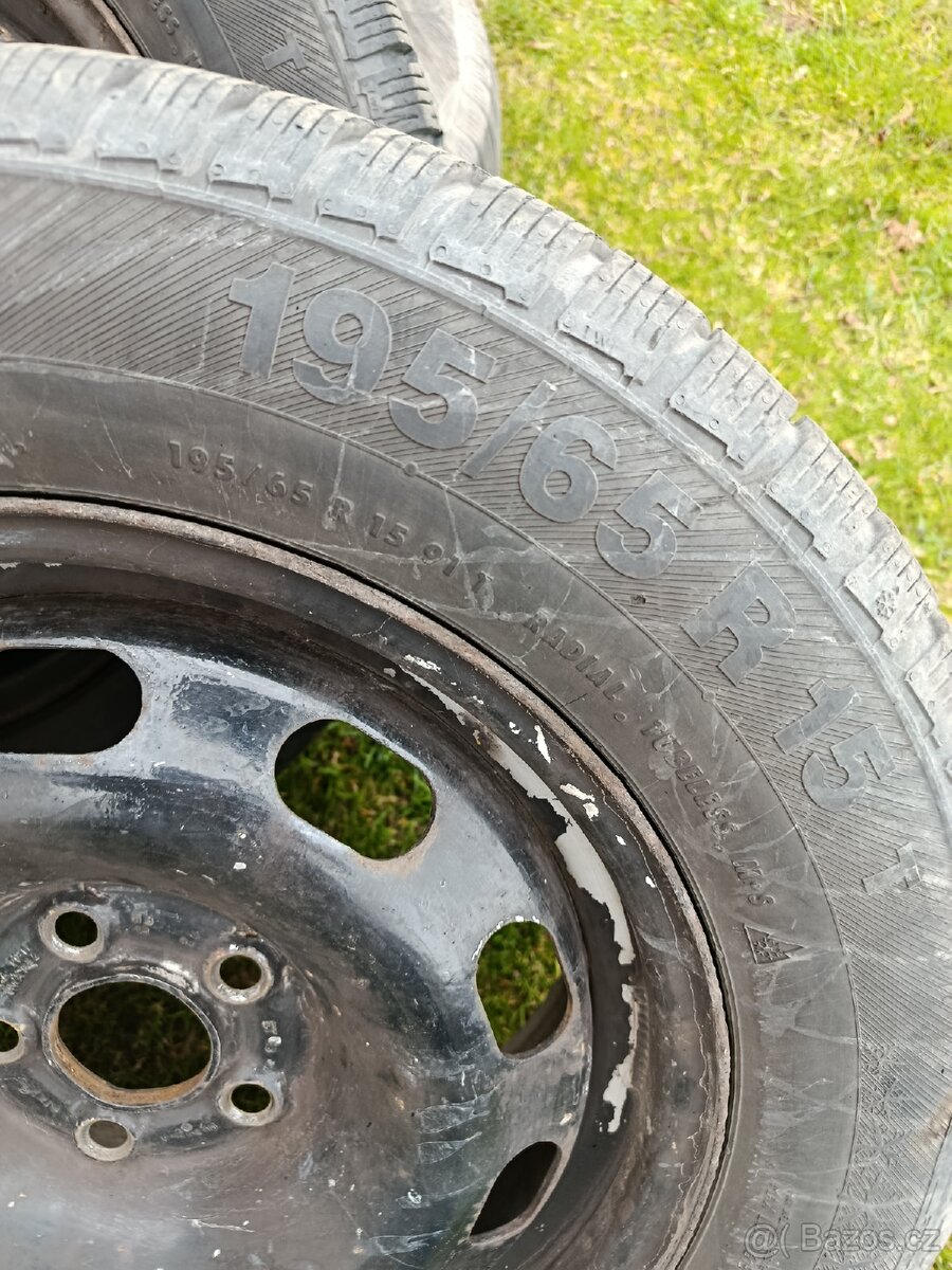 Kola Škoda Octavia 1 - 4