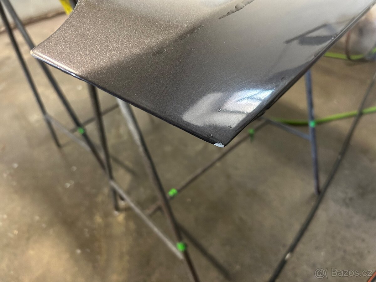 Kapota Vw Passat B6 - 4