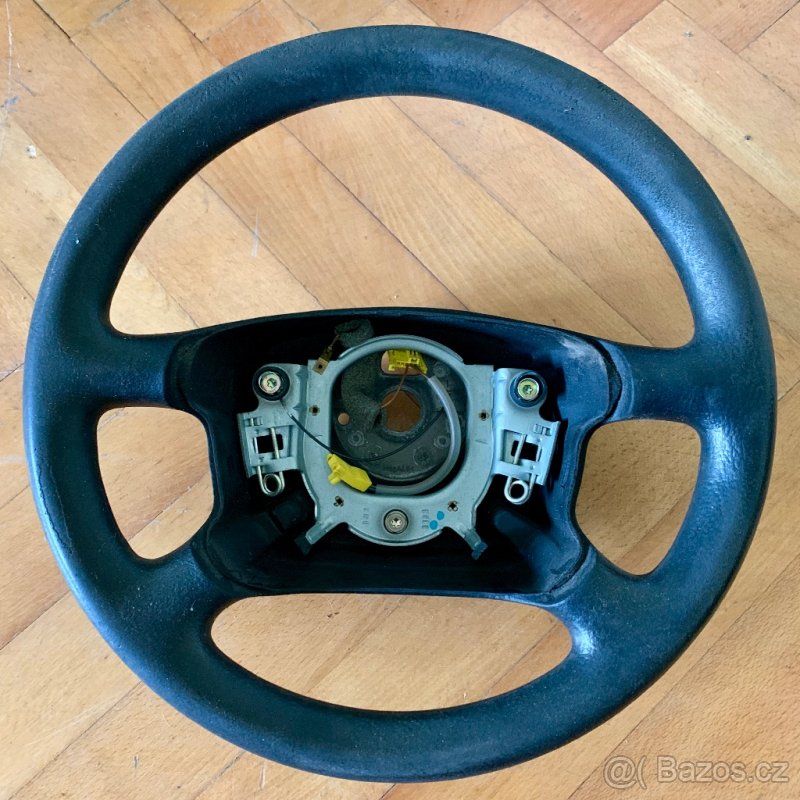 Volkswagen Golf IV 4 / Bora : SPOUSTA DROBNOSTÍ VIZ FOTO - 4