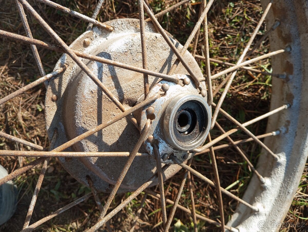 Jawa pérák kola 150 mm - 4