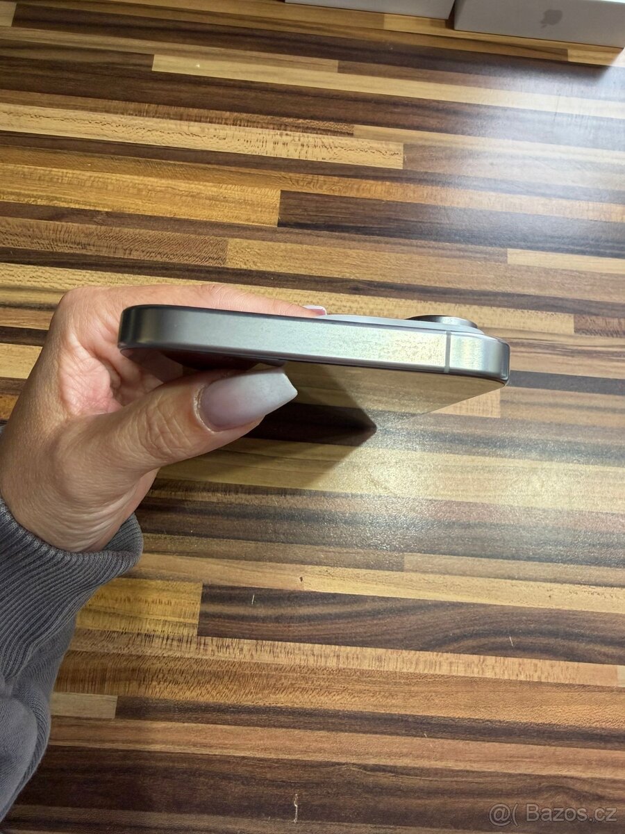 Apple iPhone 16 Pro MAX 512GB - 4