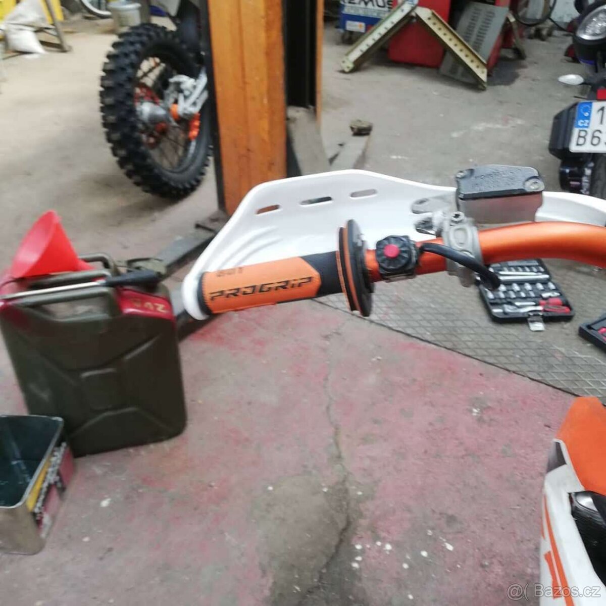 Prodám KTM crossku sx85 - 4