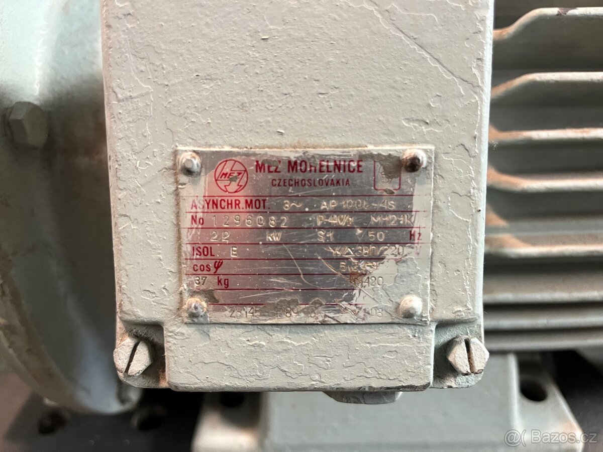 Elektromotor s převodovku - 4