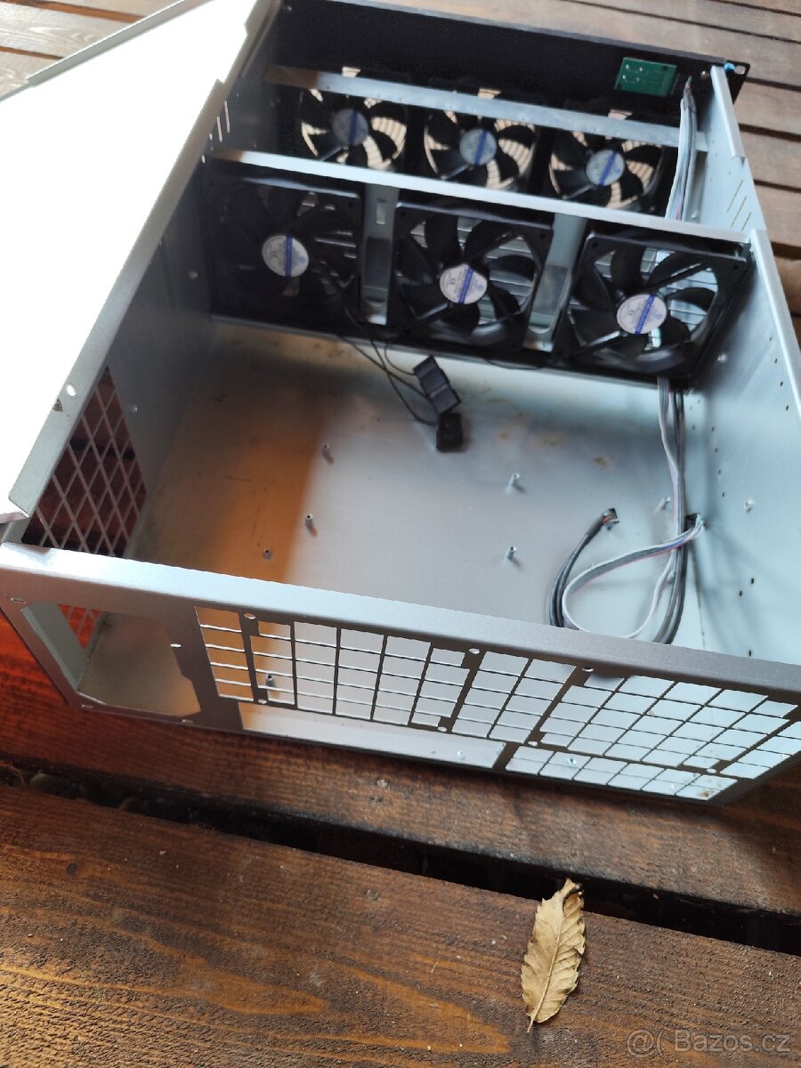 Minning/server case 6xfan - 4