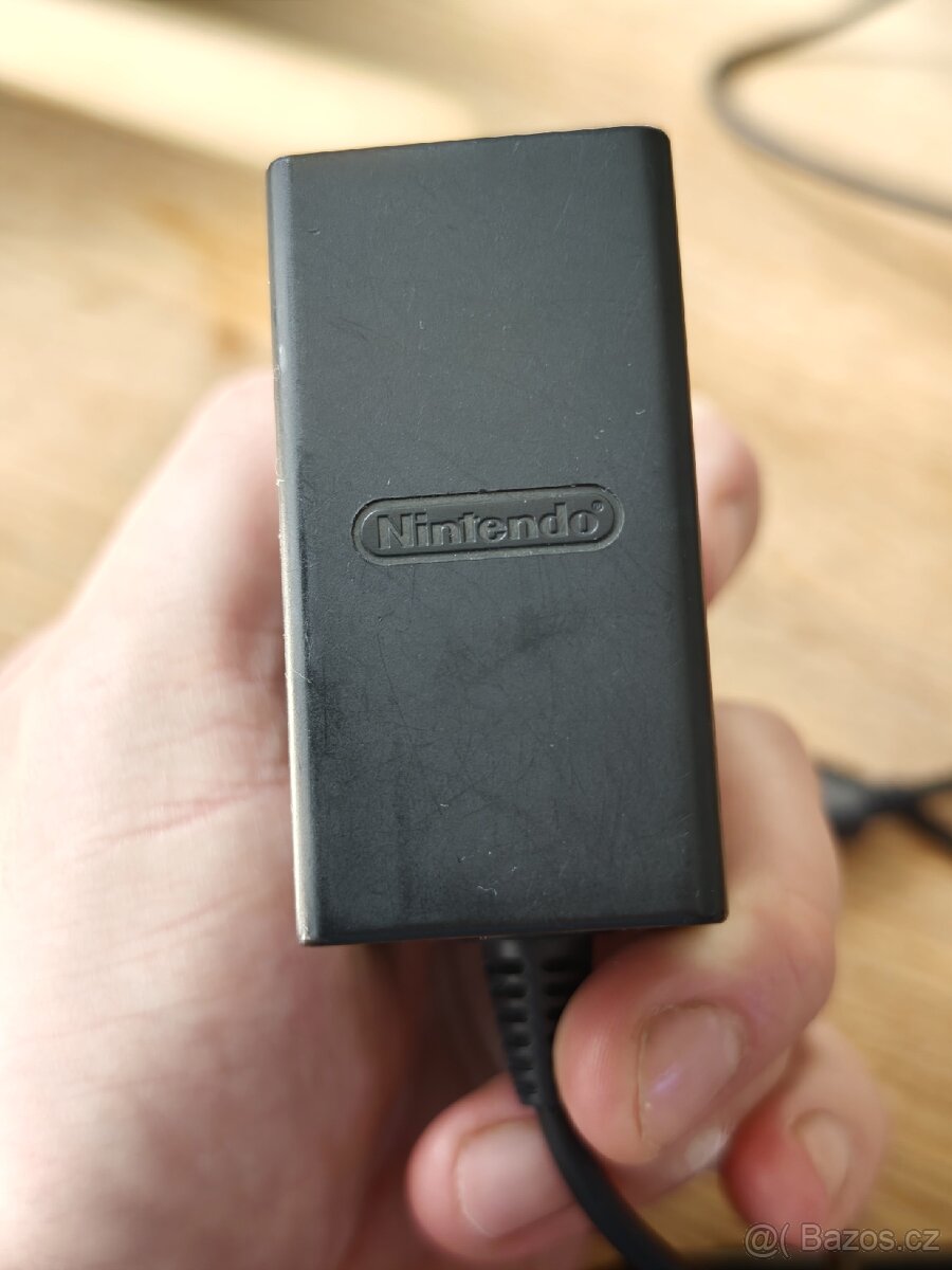 Nintendo Switch Lite + originál nabíječka - 4