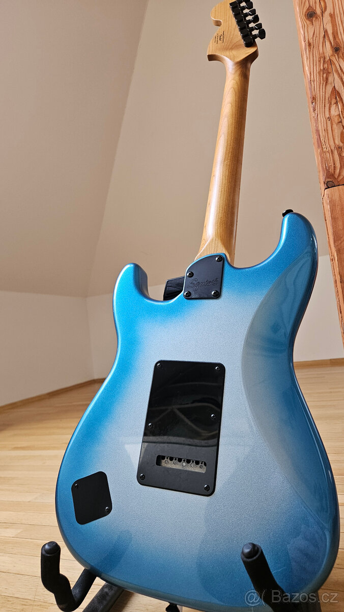 Fender Squier stratocaster - 4