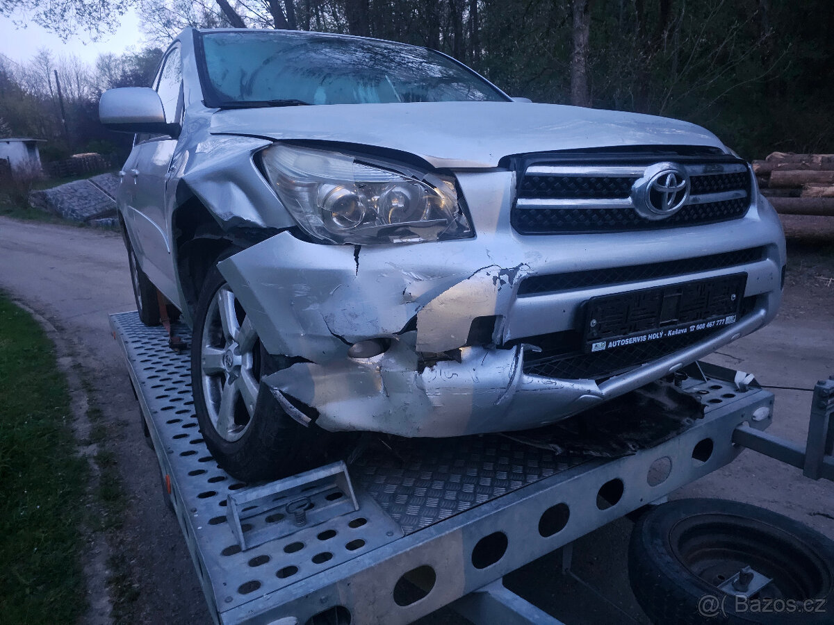 RAV4 - 4