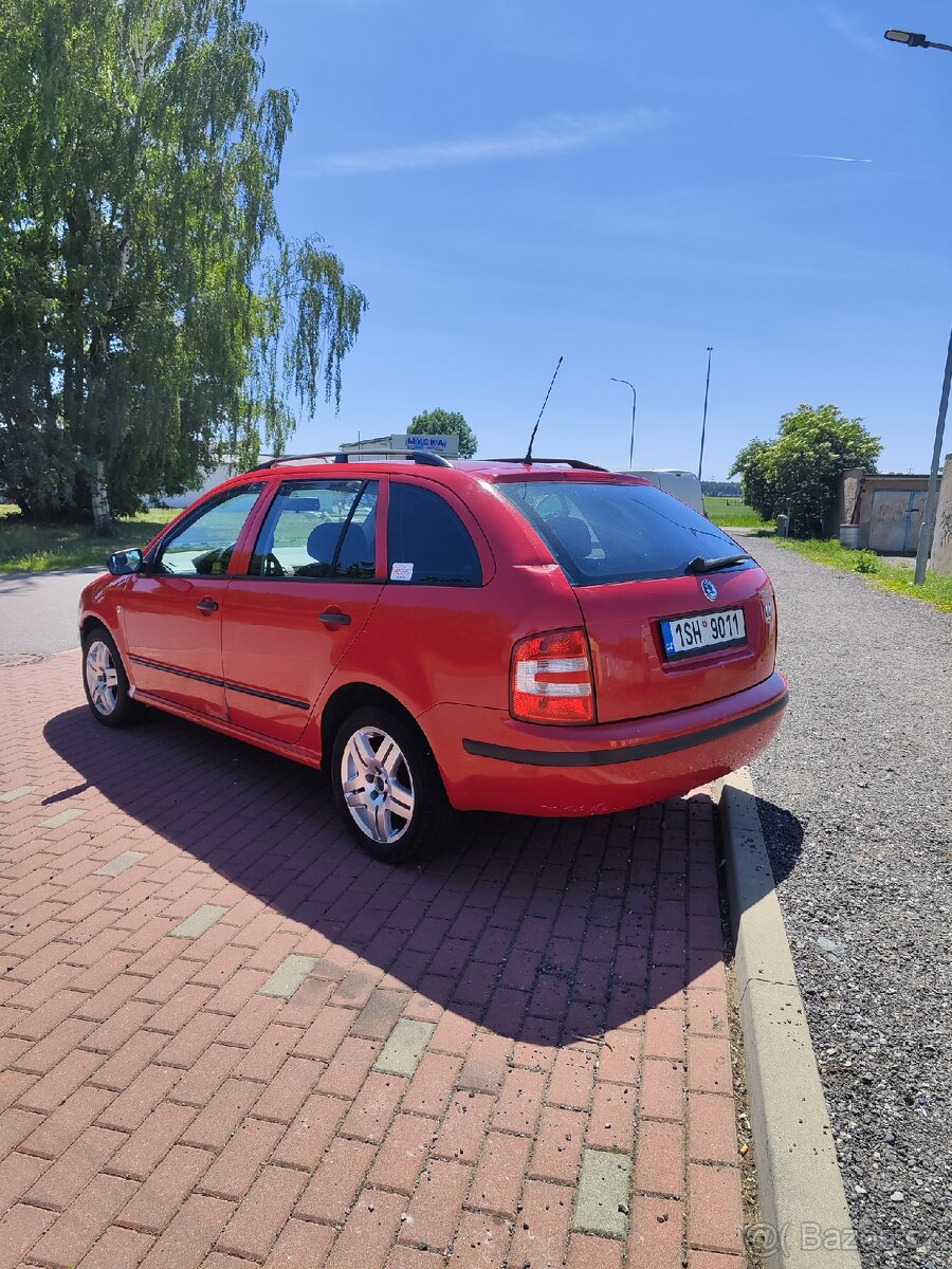 Škoda fabia 1.4mpi - 4
