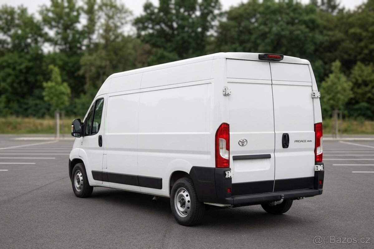 Toyota Proace Max L2H2 Panel Van - 4