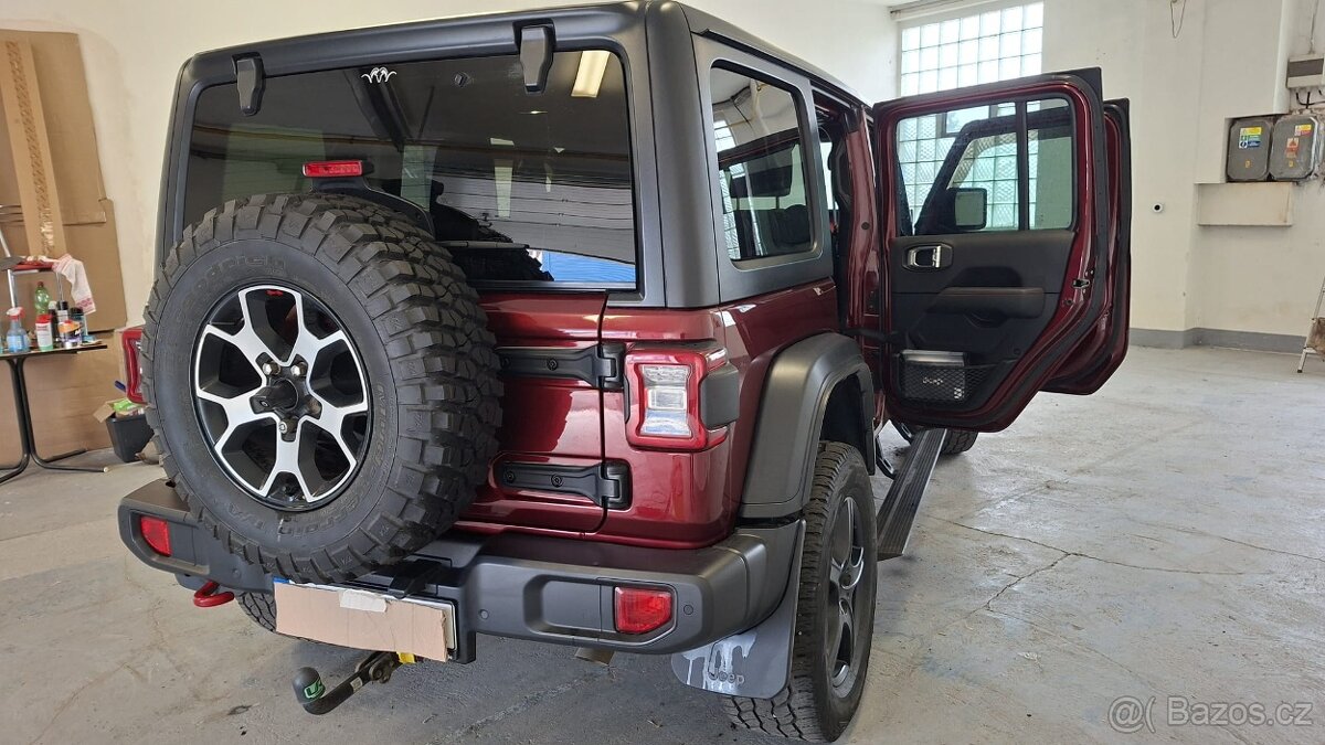 JEEP WRANGLER UNLIMITED - 4