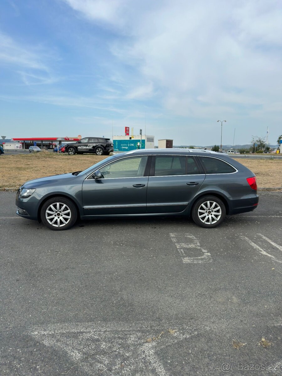 Škoda Superb - 4