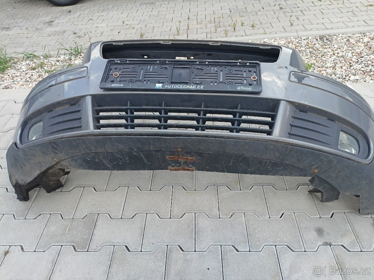 Nárazník a mřížka Volvo V50 - 4
