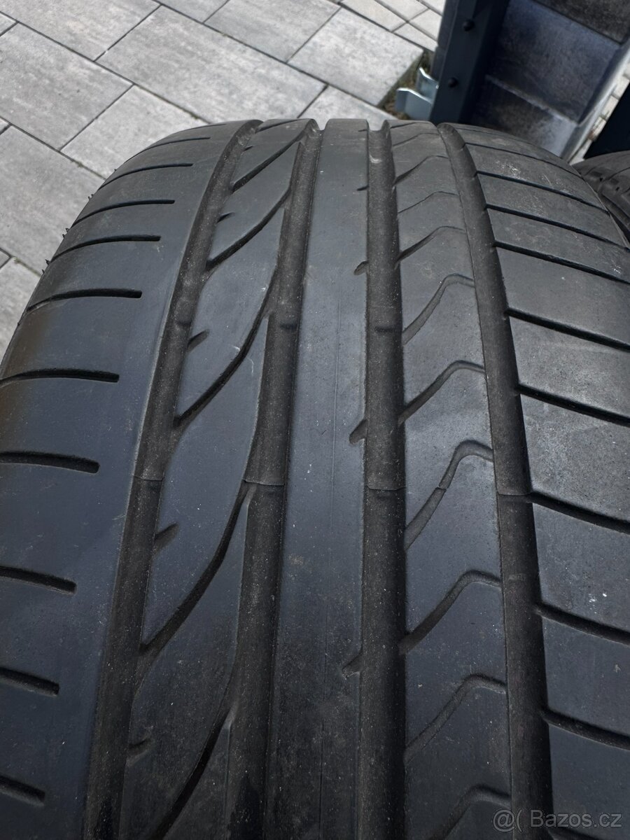 Letní pneu 235 50 19 Bridgestone - 4