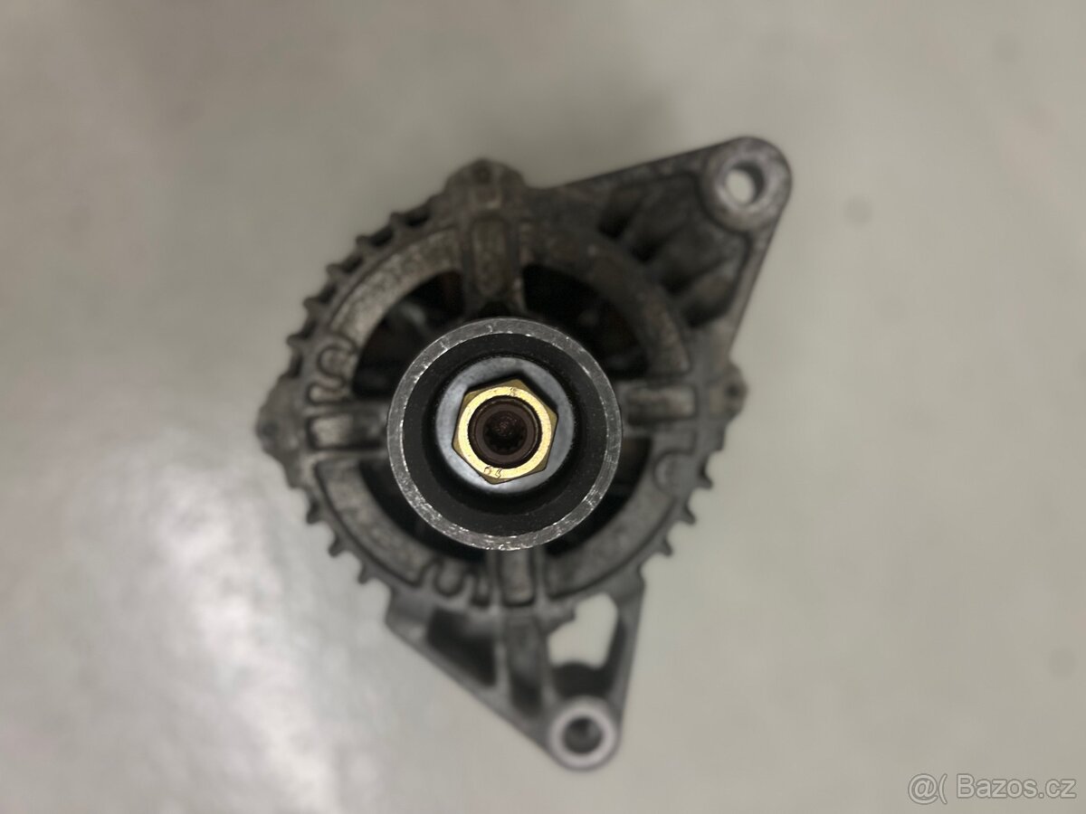 alternátor Škoda Fabia 1, startér,motor 1.2 - 4