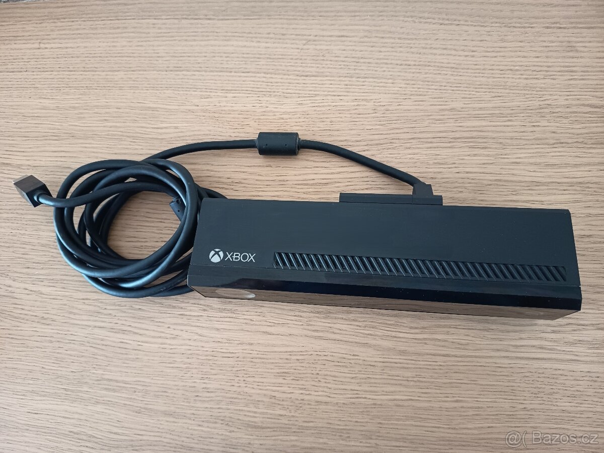 Kinect pro Xbox One + Just Dance - Top stav - 4